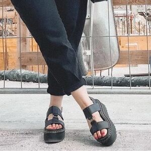 FRANCIS LEATHER PLATFORM STRAP SANDALS